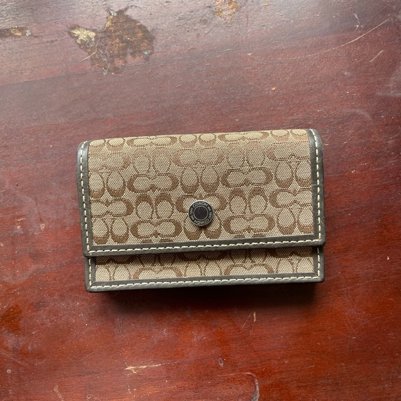 Coach signature jacquard small wallet - Picture 5 of 10